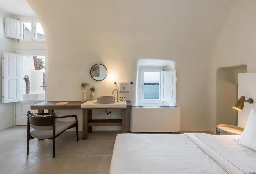 هتل Art Maisons Oia Castle