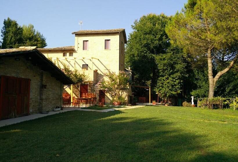 فندق Casale Valentini