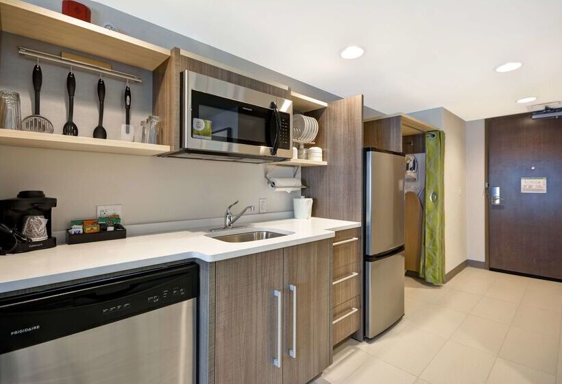 هتل Home2 Suites By Hilton Kansas City Ku Medical Center