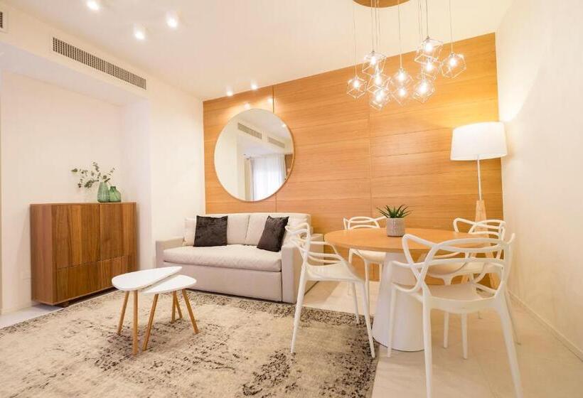 هتل Metropol Ceccarini Suite   Luxury Apartments