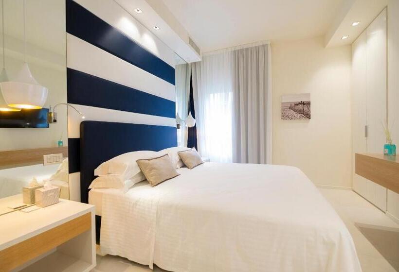 هتل Metropol Ceccarini Suite   Luxury Apartments