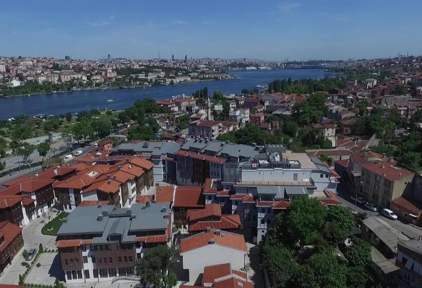 ホテル Millennium Istanbul Golden Horn