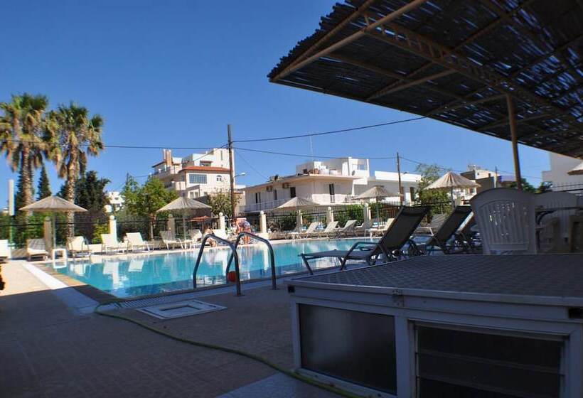 هتل Zouboulia Apartments