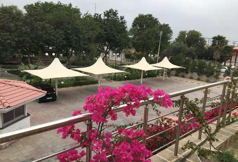 Tourist Hotel