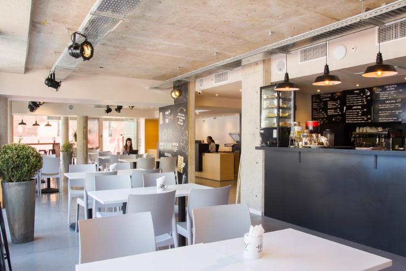 هتل Ciudadano Suites