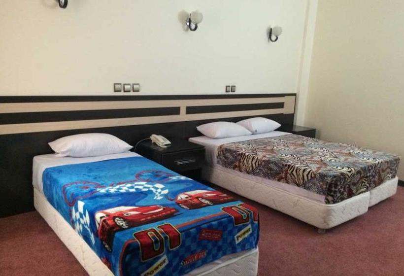 هتل Iranika Apartment