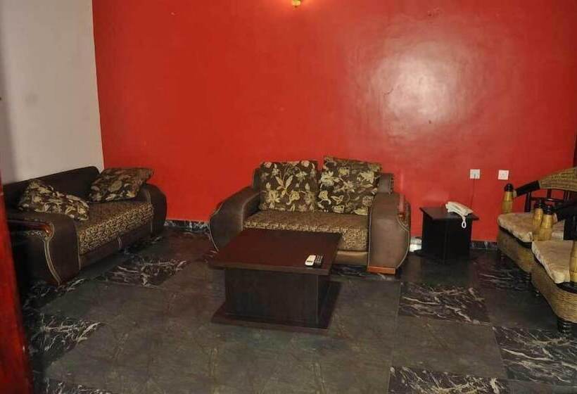 هتل Transtell Suites & Apartments