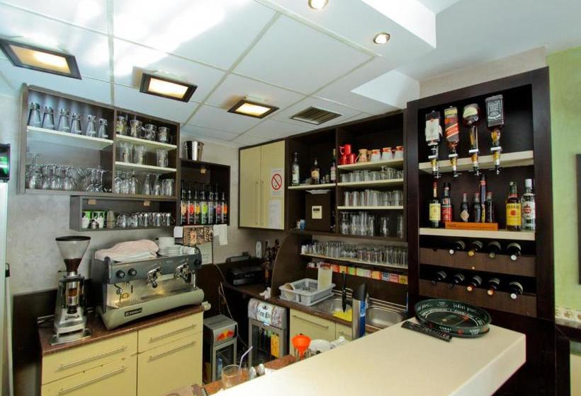 استراحتگاه Villa Modena