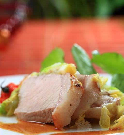 Ryokan Tsutsuji To Kaede