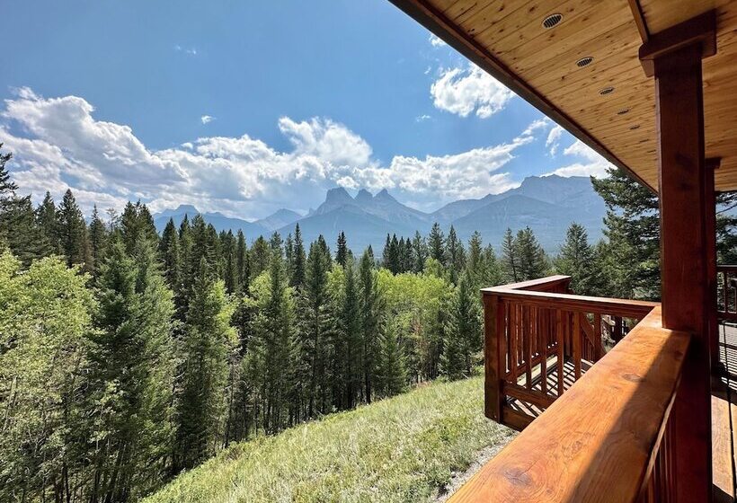Canmore Alpine Hostel   Alpine Club Of Canada
