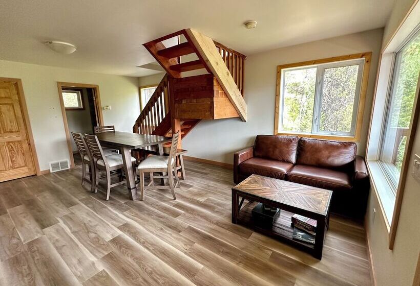 Canmore Alpine Hostel   Alpine Club Of Canada