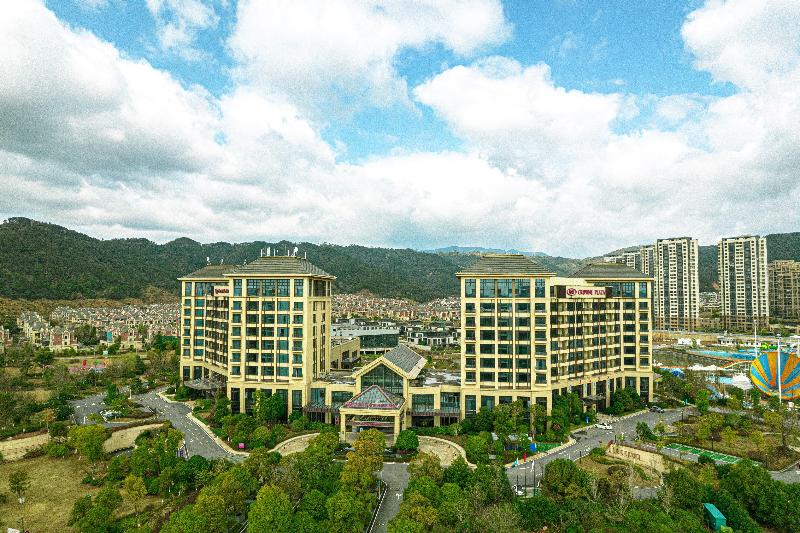 בית מלון כפרי Crowne Plaza Nanchang Wanli By Ihg