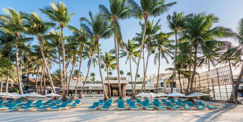 Отель Henann Crystal Sands Resort