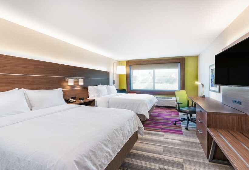 בית מלון כפרי Holiday Inn Express & Suites Lake Havasu   London Bridge, An Ihg