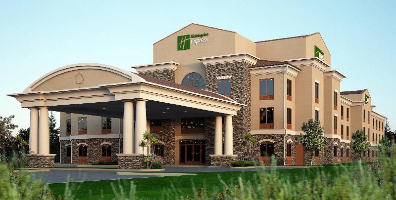 فندق Holiday Inn Express & Suites Redding, An Ihg
