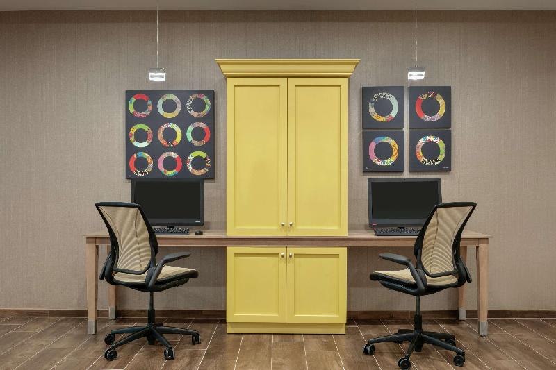 فندق Home2 Suites By Hilton Brandon Tampa, Fl