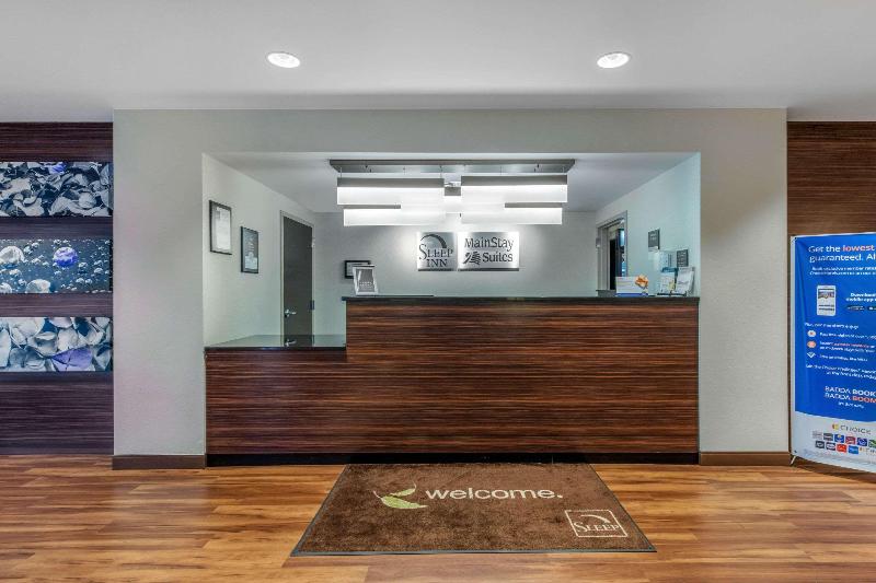 فندق Mainstay Suites St. Louis Airport