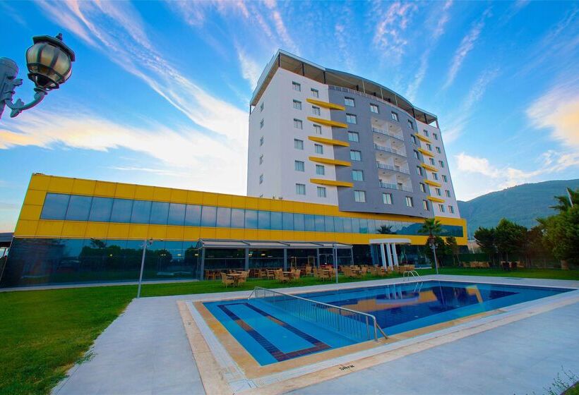 هتل Ramada By Wyndham Soma