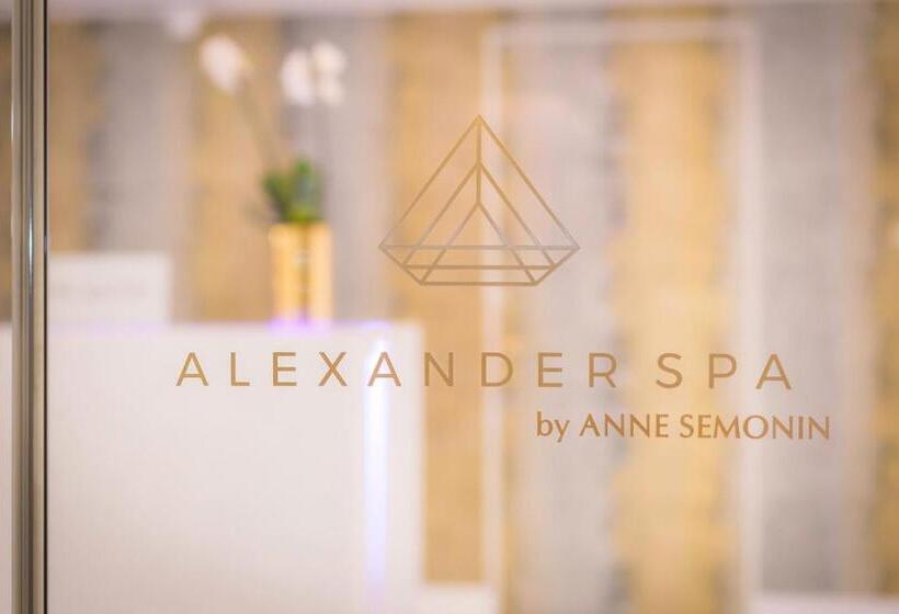 The Alexander, A Luxury Collection Hotel, Yerevan