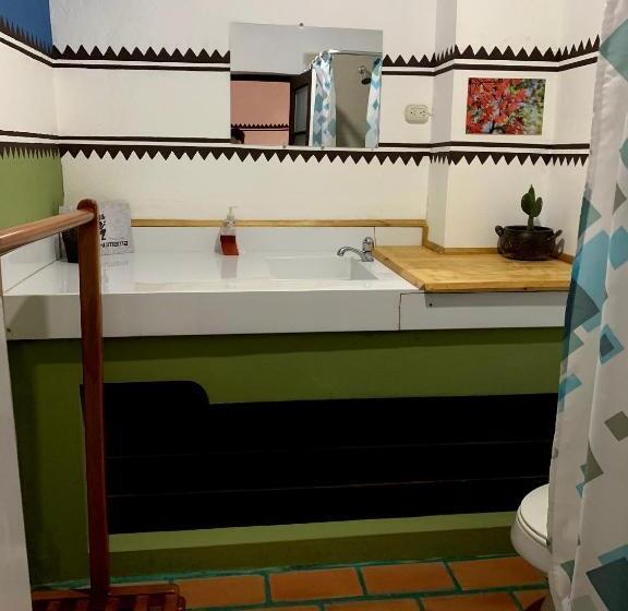 فندق صغير Hostal Yakumama
