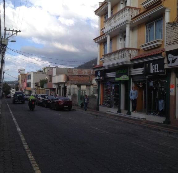 هاستل Samana Hostal