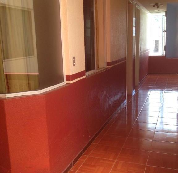 هاستل Samana Hostal