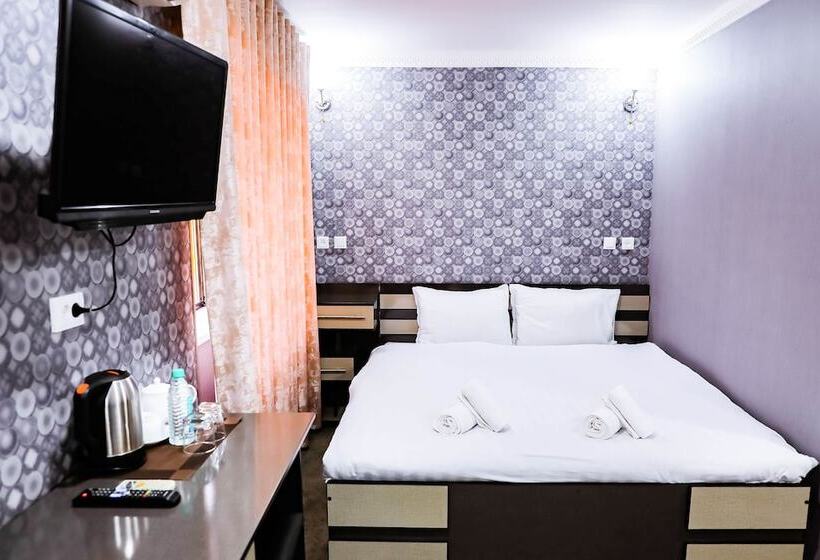 مبيت وإفطار Reikartz Kokand