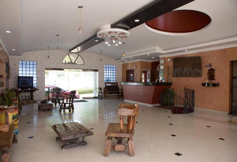 هتل Anamichu Suites