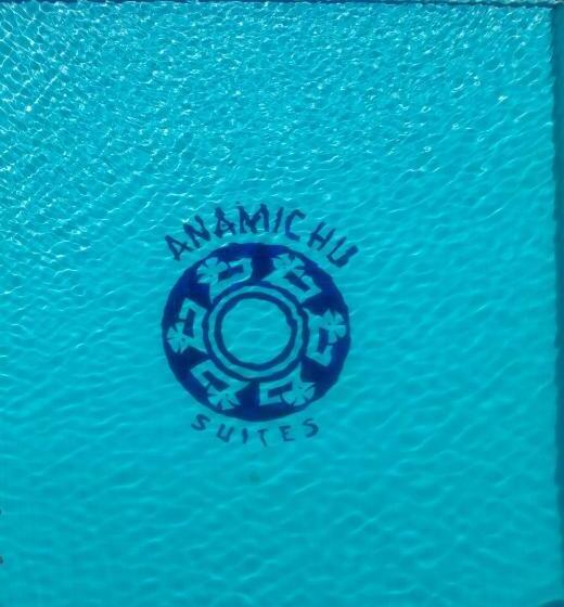 هتل Anamichu Suites