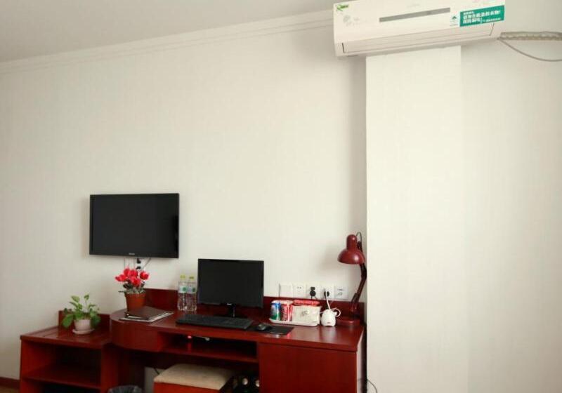 호텔 Greentree Inn Shandong Dongying Xisi Road Huachuang Building Business