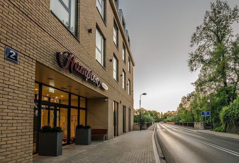 ホテル Hampton By Hilton Oswiecim