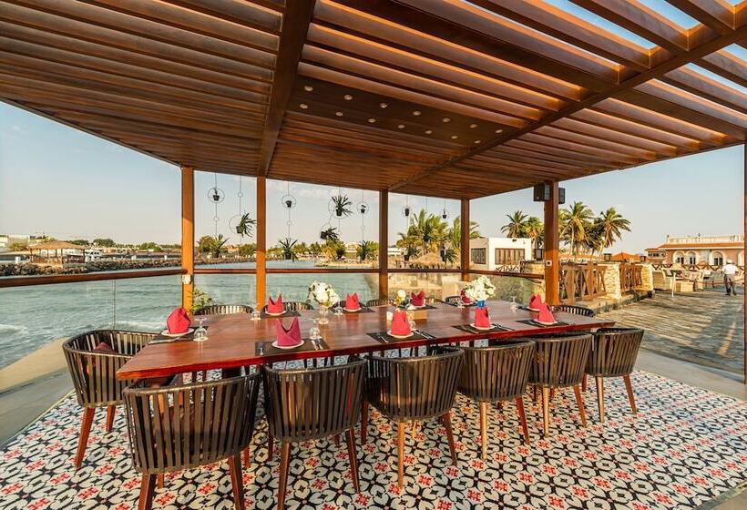 هتل Narcissus Resort & Spa Obhur Jeddah