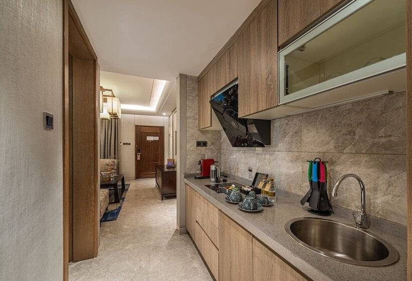 هتل Narcissus Resort & Spa Obhur Jeddah