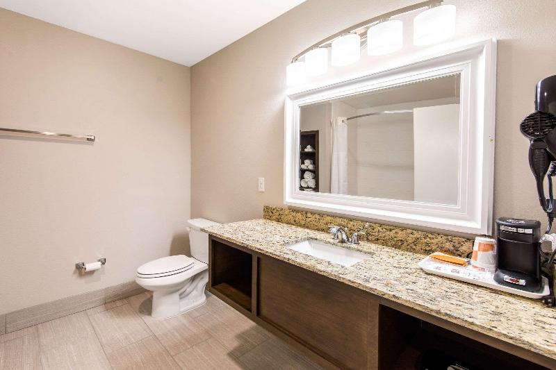 فندق Quality Inn & Suites Carlsbad Caverns Area