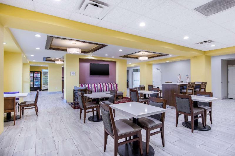 فندق Quality Inn & Suites Carlsbad Caverns Area