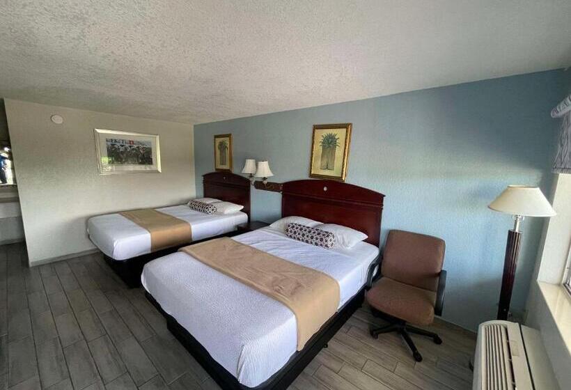 هتل Rodeway Inn