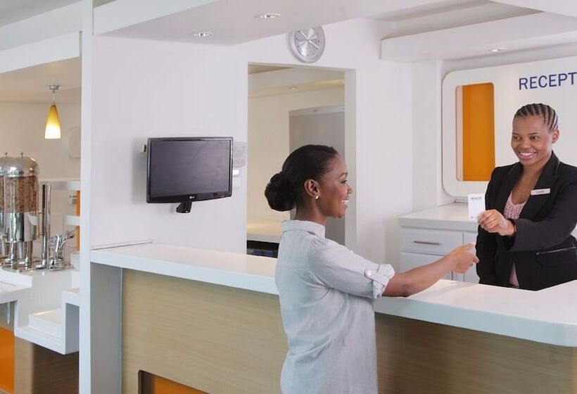 בית מלון כפרי Sun1 Berea