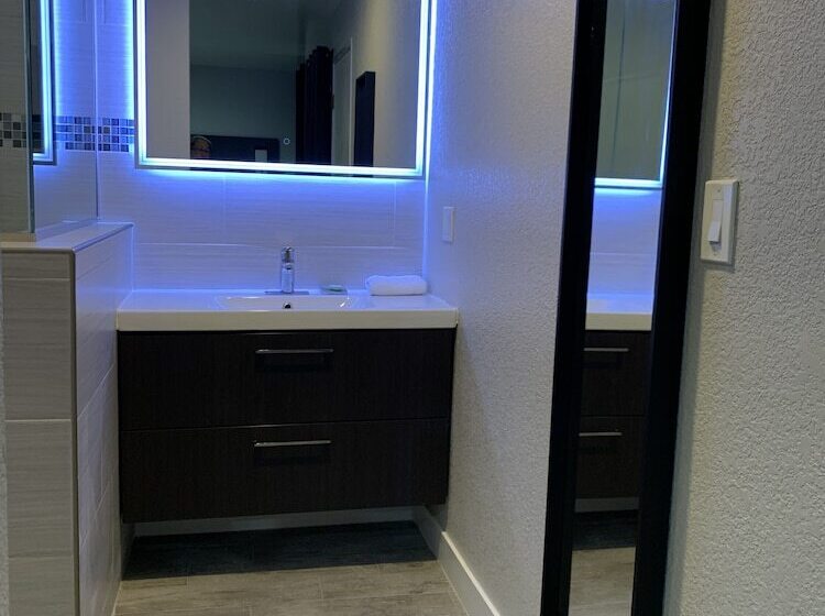فندق على الطريق Sakura Inn
