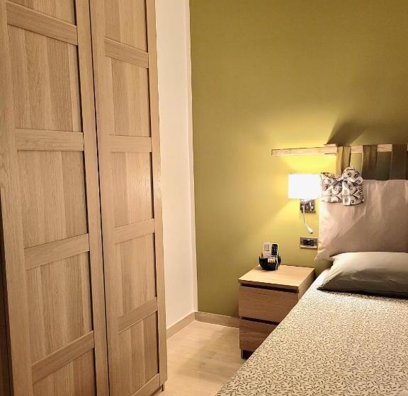 تختخواب و صبحانه Pompei Suite