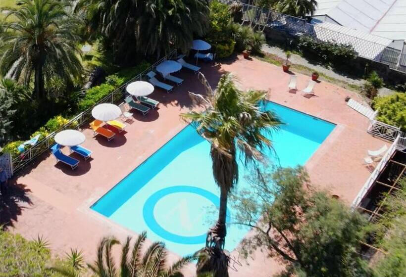 مبيت وإفطار Villa Viuli