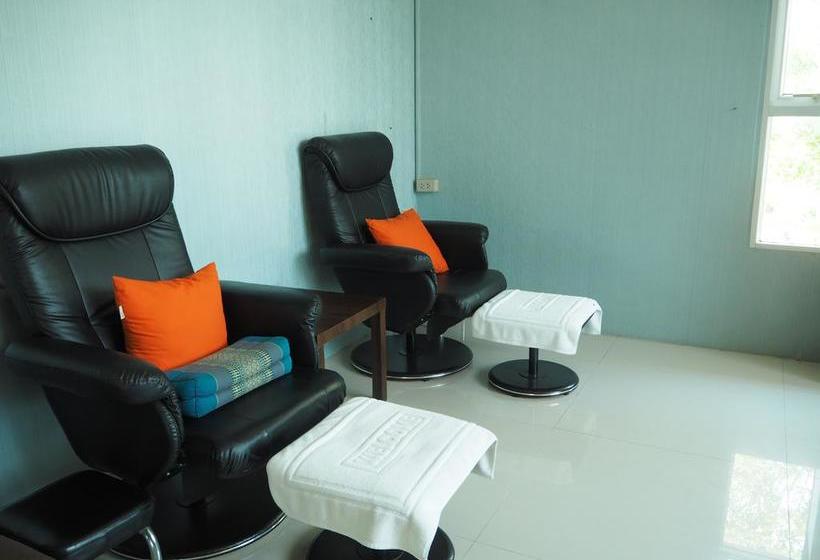 فندق Chaiyaphum Park