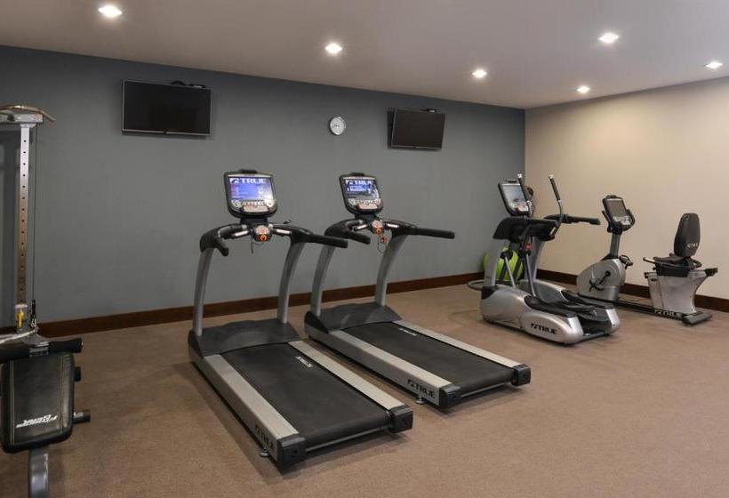 فندق Legacy Suites Donaldsonville St. James