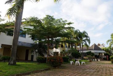 هتل Talekaew Resort Sha