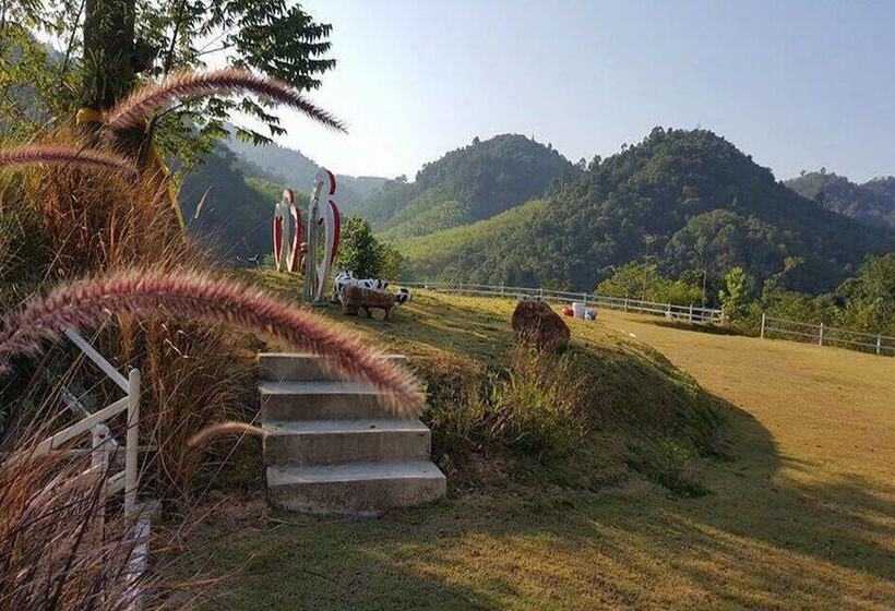 Phu Arun Resort