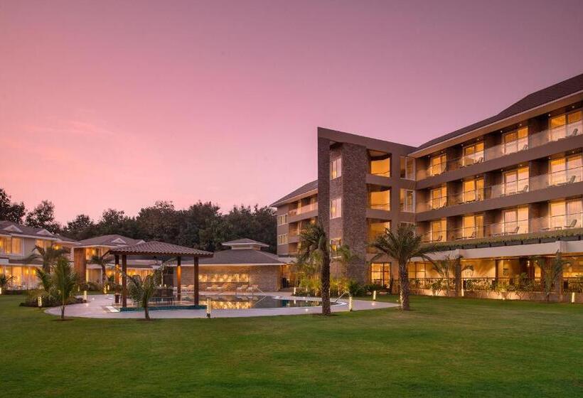 리조트 Kabir Hotel & Spa