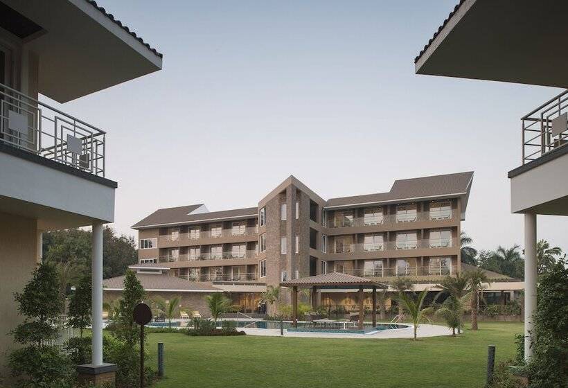 리조트 Kabir Hotel & Spa