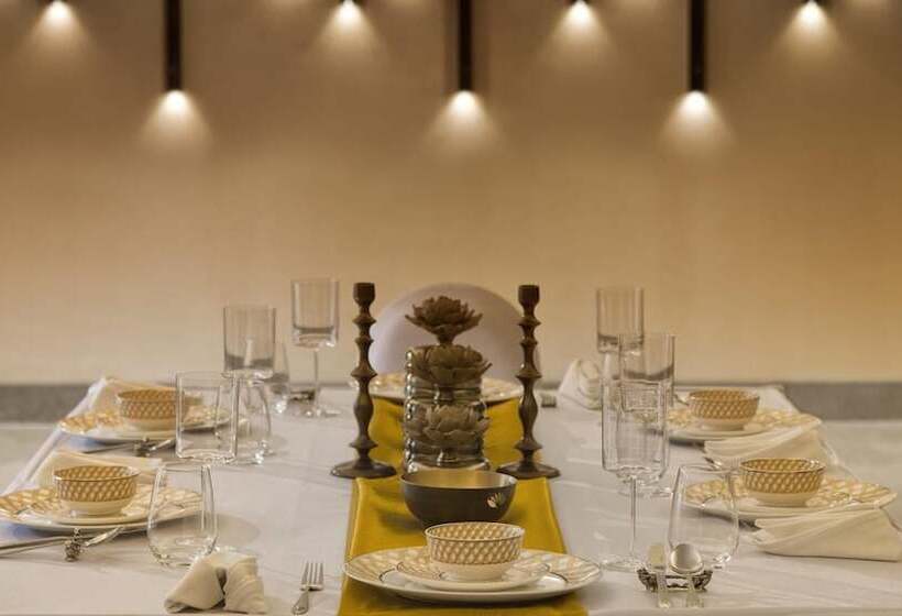 리조트 Kabir Hotel & Spa