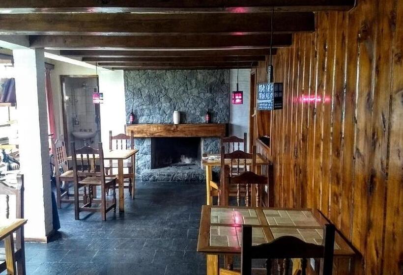 Universal Traveller's Hostel