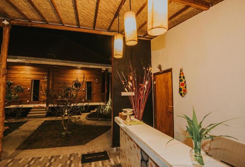 Devadav Hostel  Nusa Lembongan