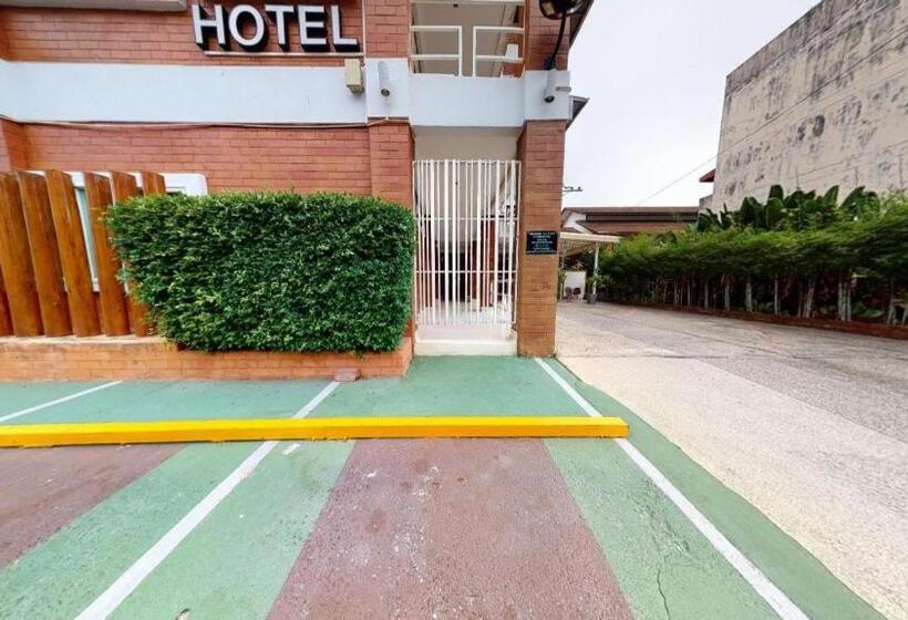 בית מלון כפרי Changsova